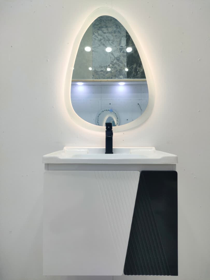 pak7 (60 cm x47) + ROBINET MITIGEUR+SIPHON GRATUIT