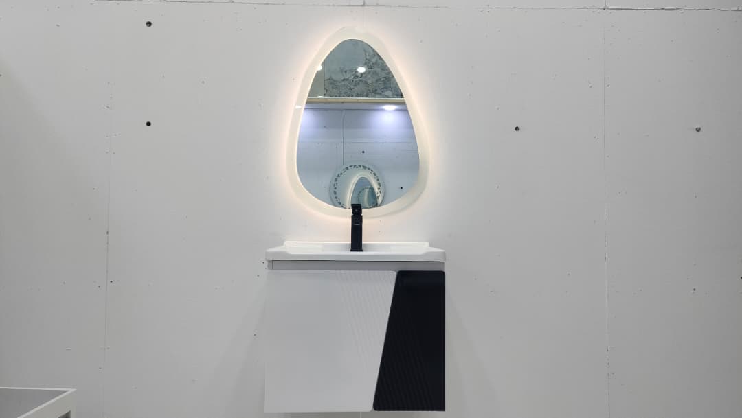 pak7 (60 cm x47) + ROBINET MITIGEUR+SIPHON GRATUIT