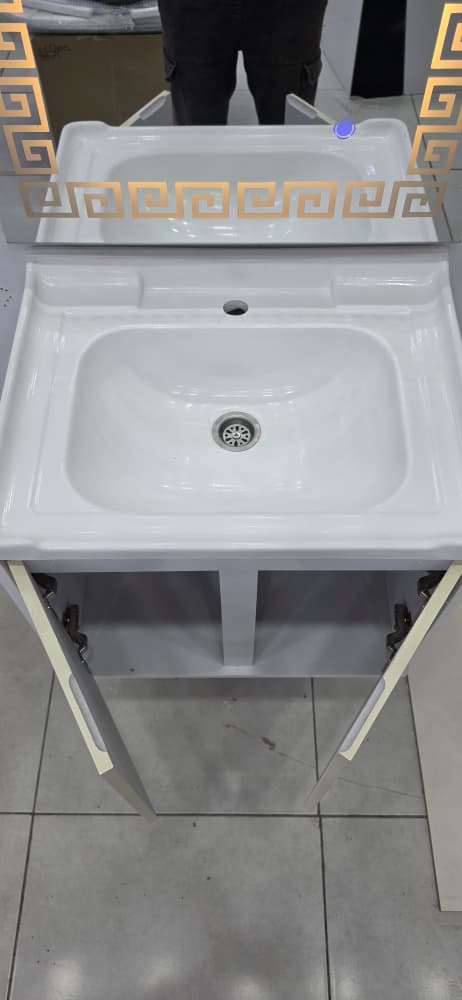 pak18 (60 cm x47) + ROBINET MITIGEUR+SIPHON GRATUIT